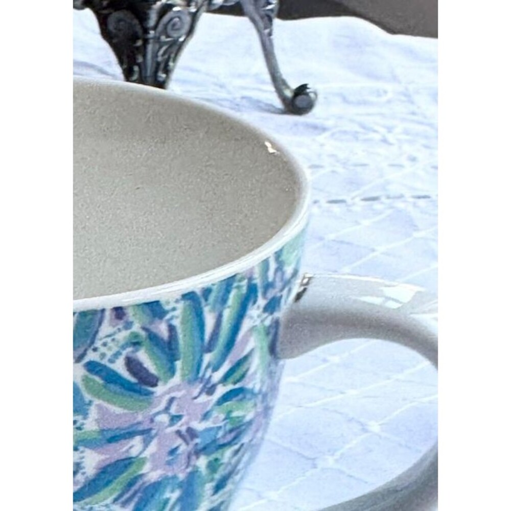 Lilly Pulitzer Set 2 Mugs Blue Green Floral Tropical Print Preppy Coastal Cups - Picture 7 of 16